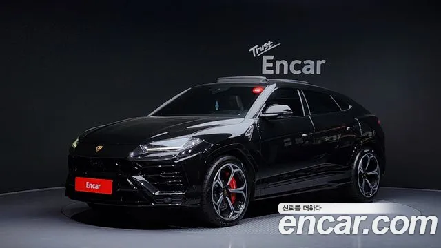 Lamborghini Urus 2022
