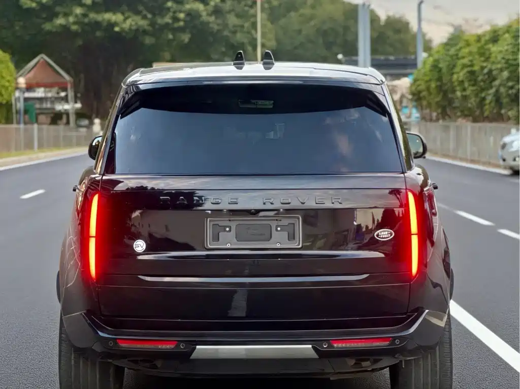 Land Rover Range Rover 2023