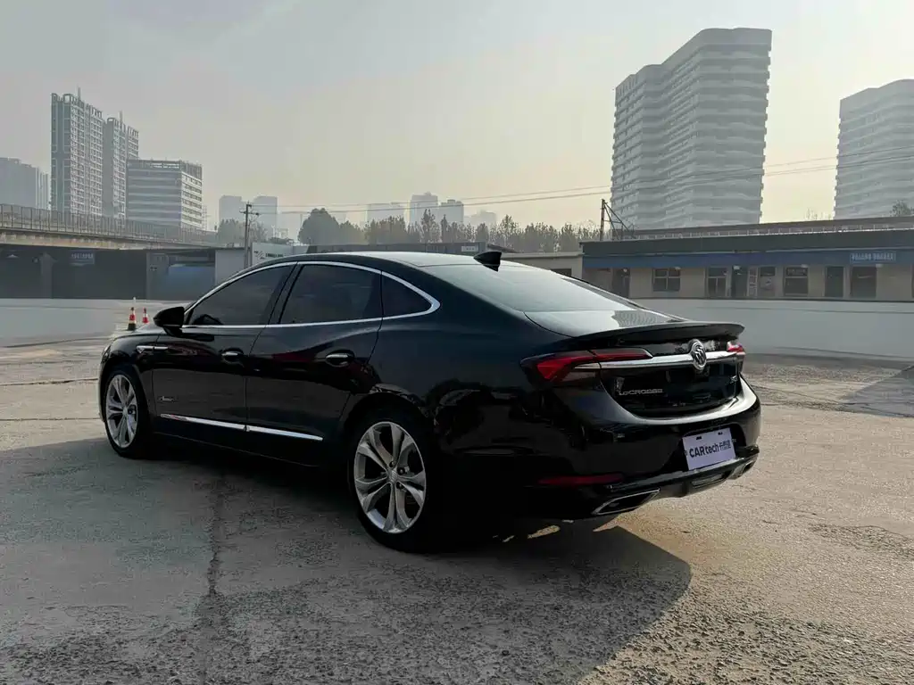Buick LaCrosse 2022