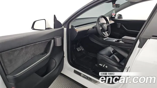 Tesla Model Y 2021