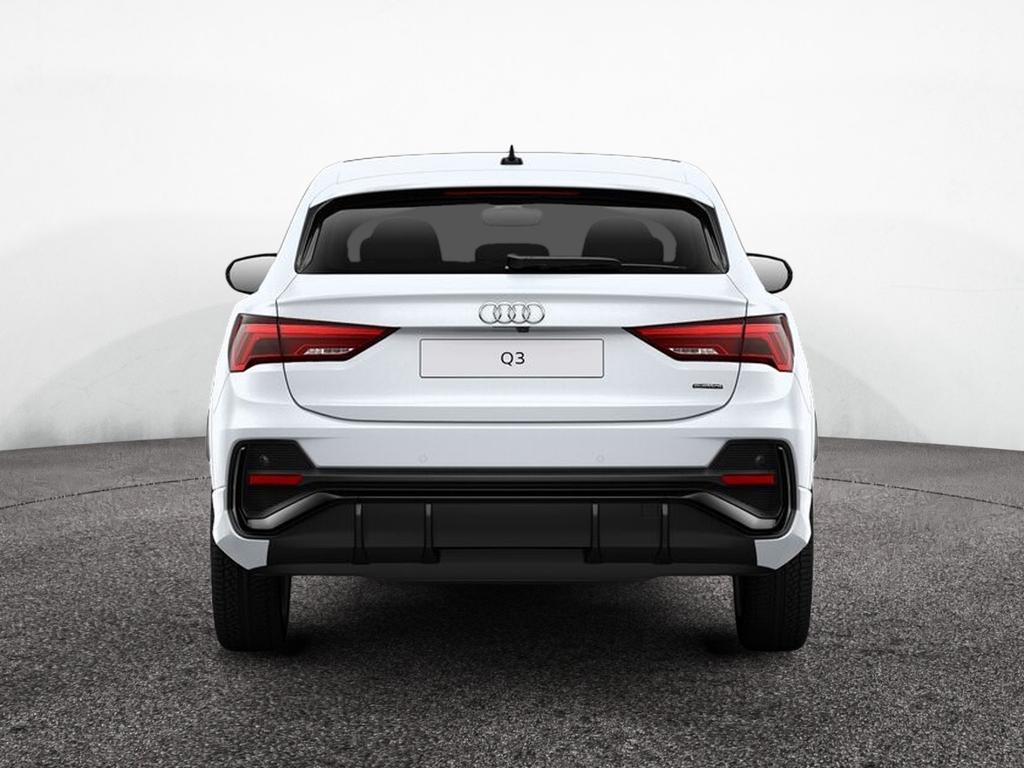 Audi Q3 2021