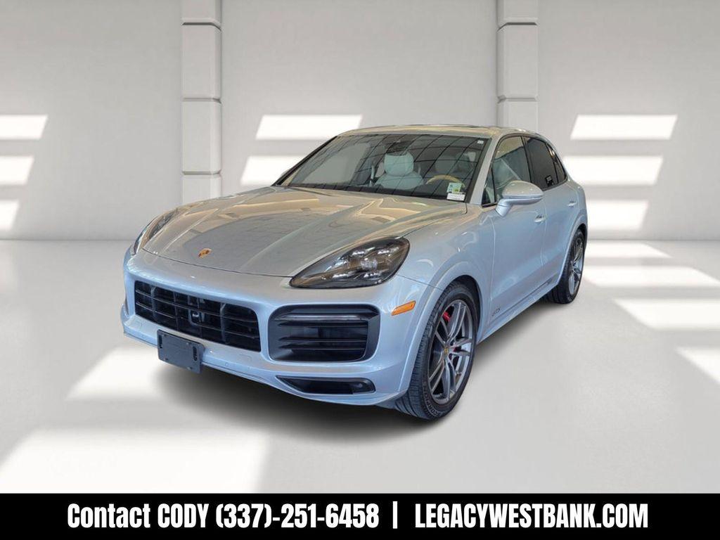 Porsche Cayenne 2022