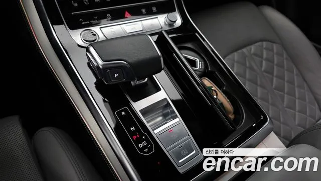 Audi Q8 2022