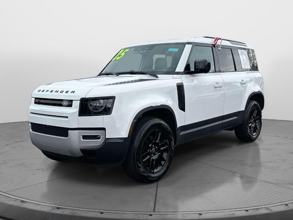 Land Rover Defender 2025