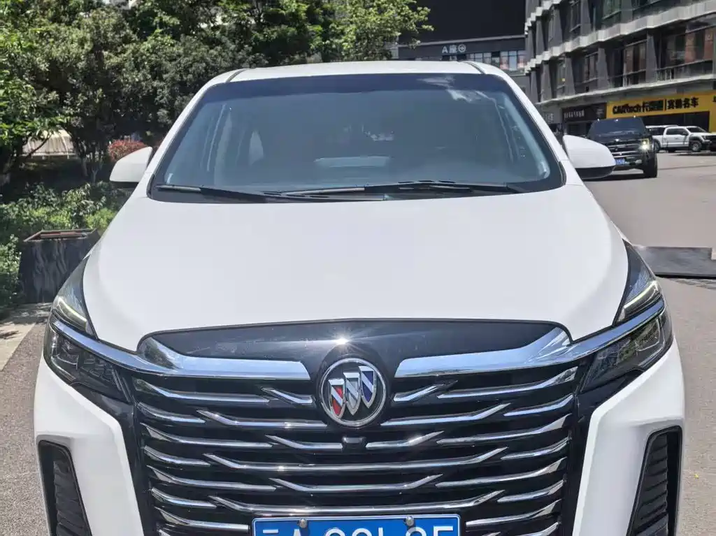 Buick GL8 2023