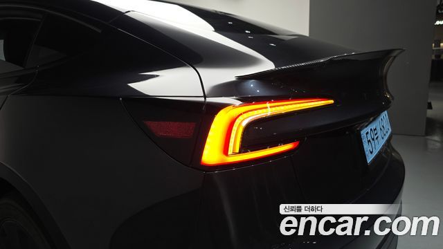 Tesla Model 3 2026