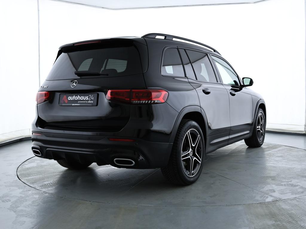 Mercedes-Benz GLB 180 2023