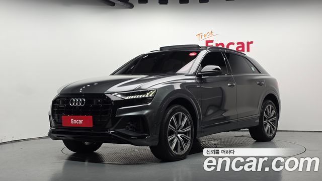 Audi Q8 2021