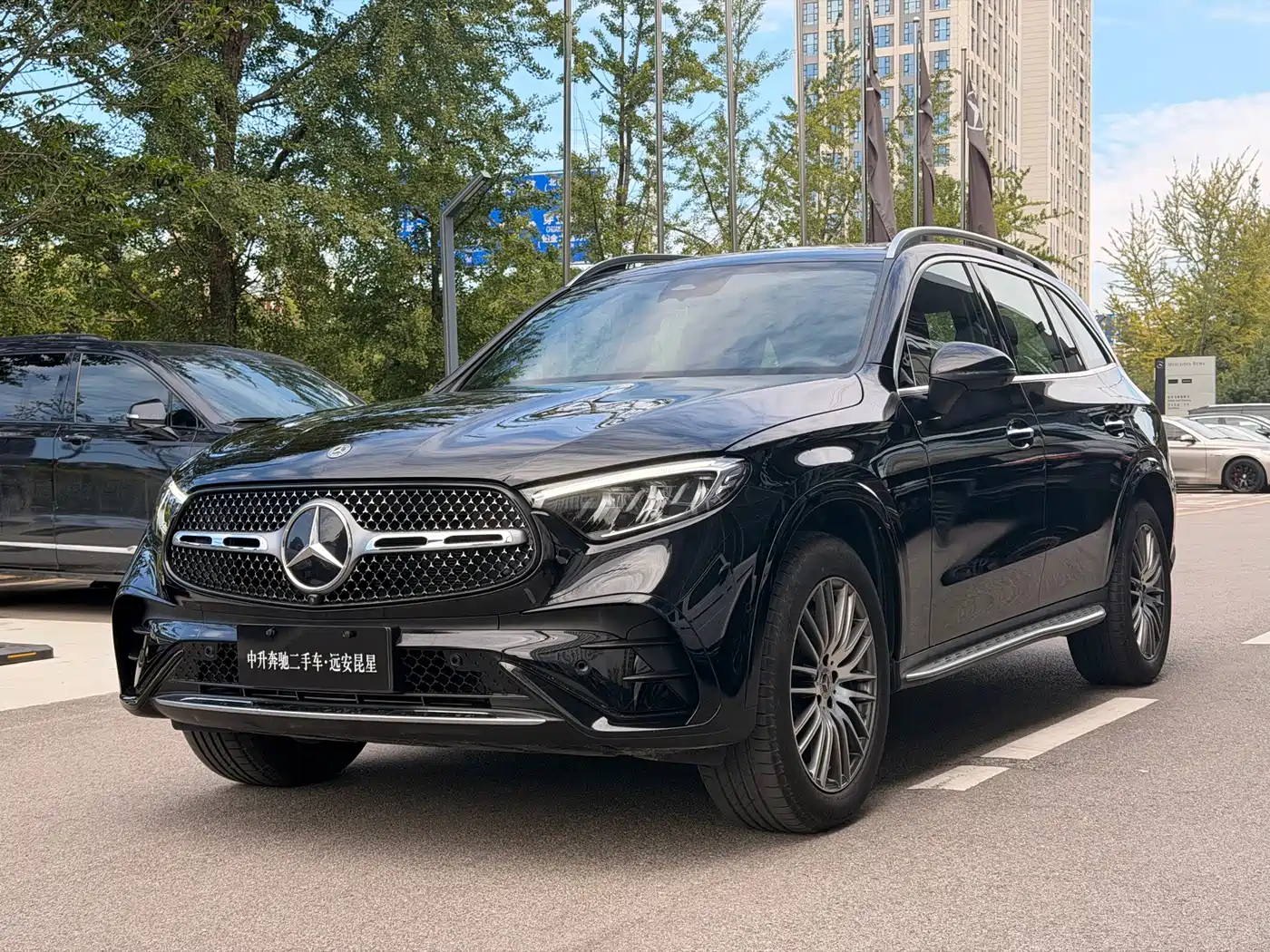 Mercedes-Benz GLC 2025