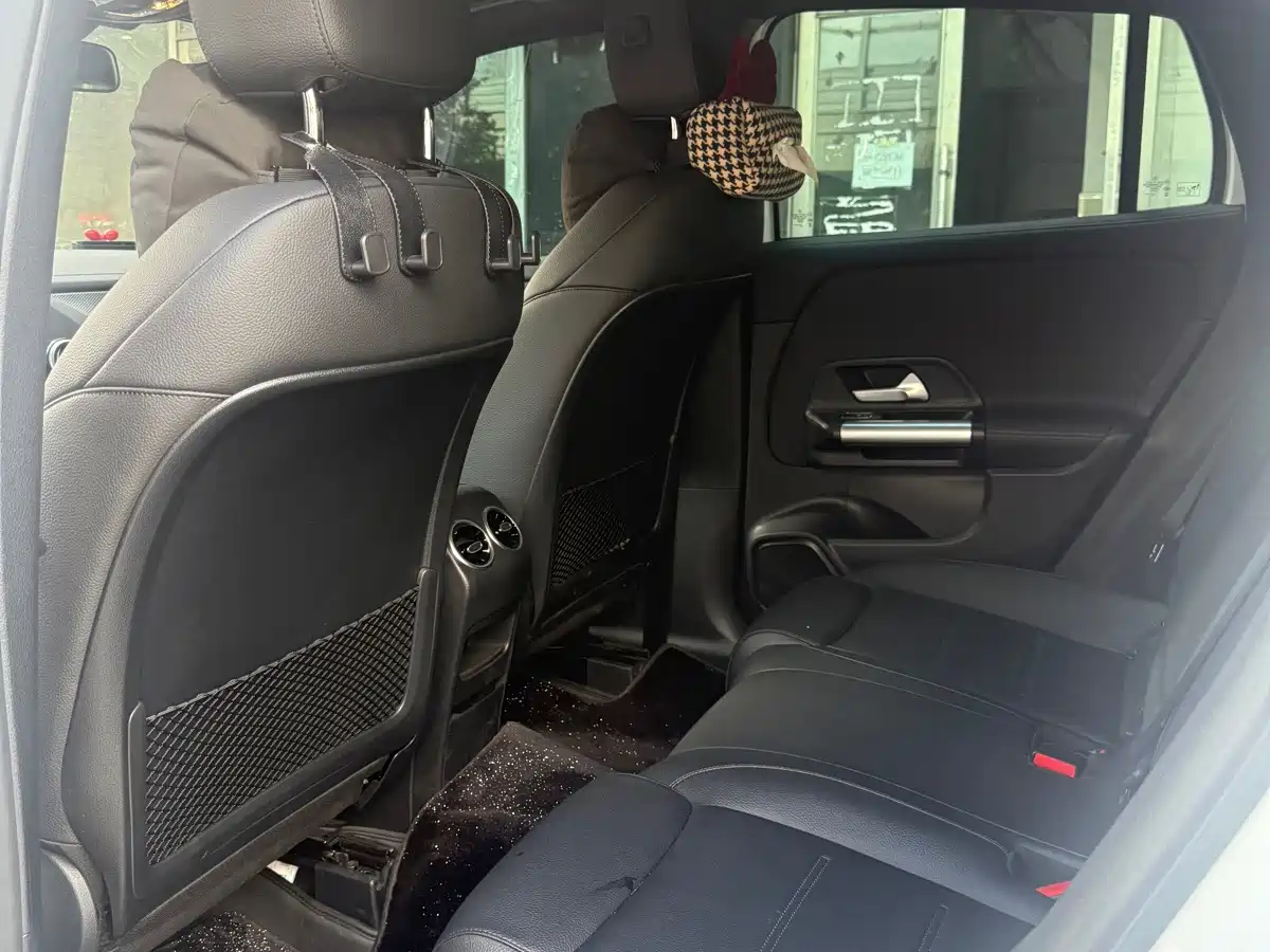 Mercedes-Benz GLA 2025