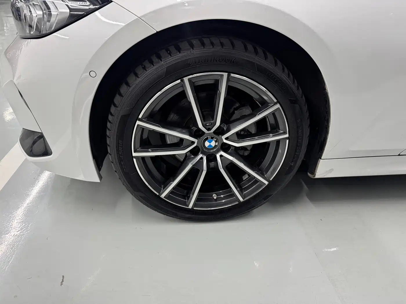 BMW 3 серии 2022