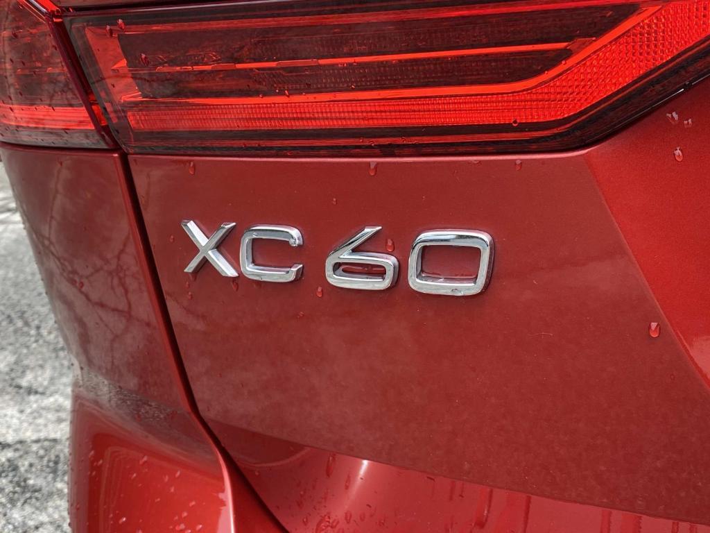Volvo XC60 2022