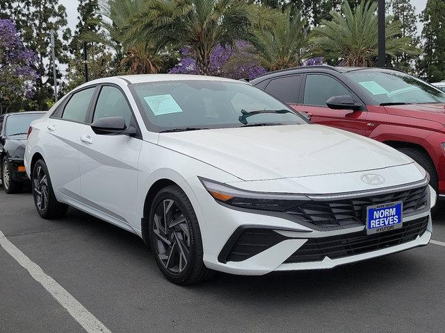 Hyundai Elantra 2025