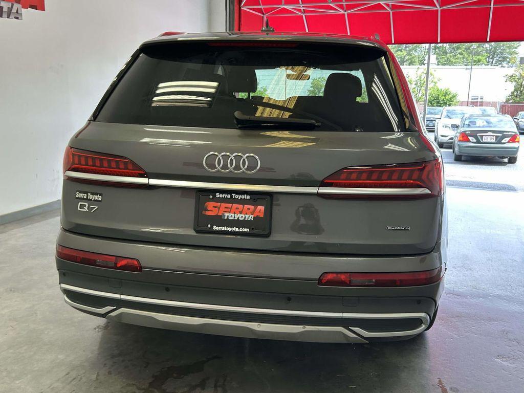 Audi Q7 2024