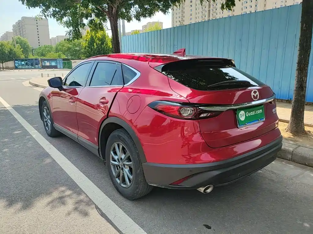 Mazda CX-4 2023