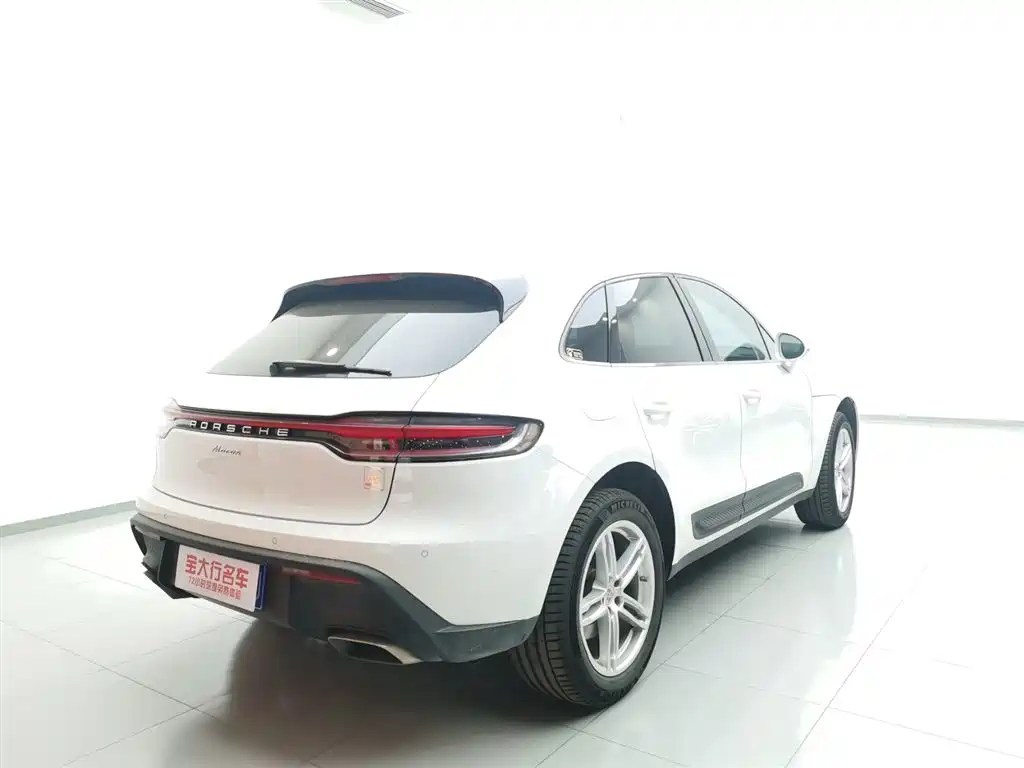 Porsche Macan 2024
