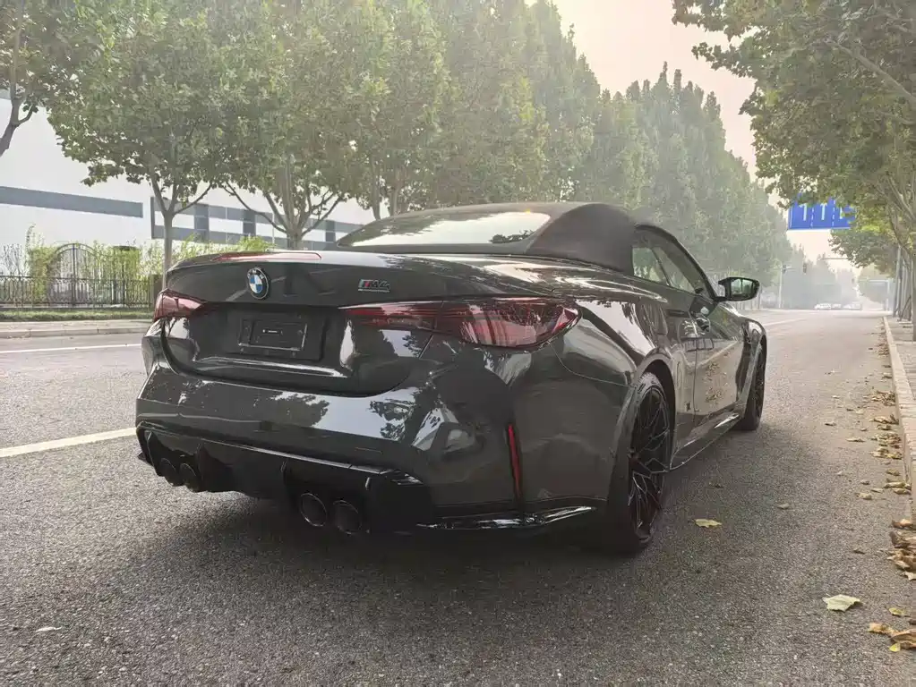 BMW M4 2024