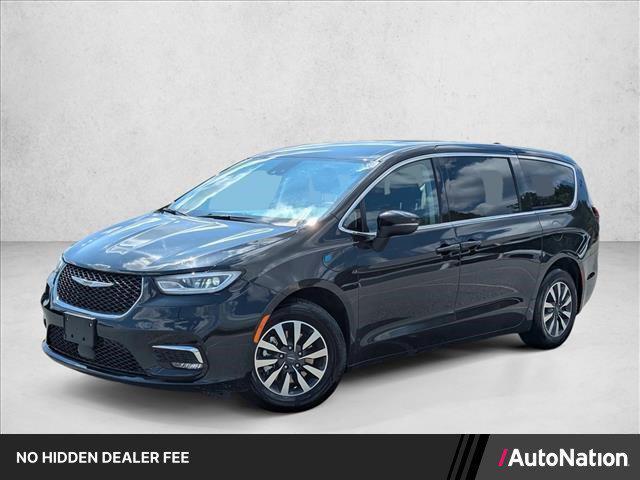 Chrysler Pacifica 2023