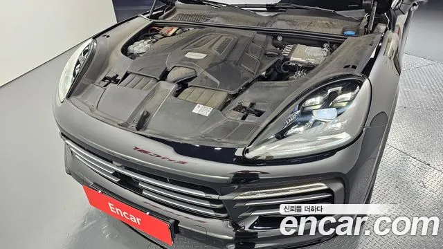 Porsche Cayenne 2020