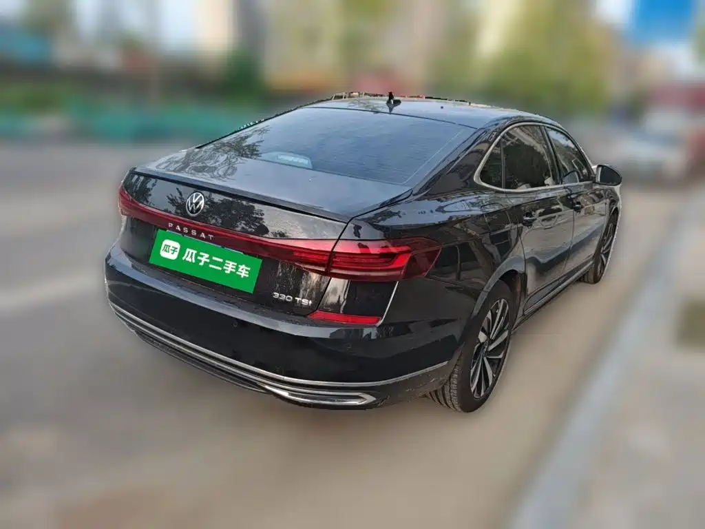 Volkswagen Passat 2024