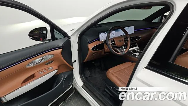 Genesis GV70 2025