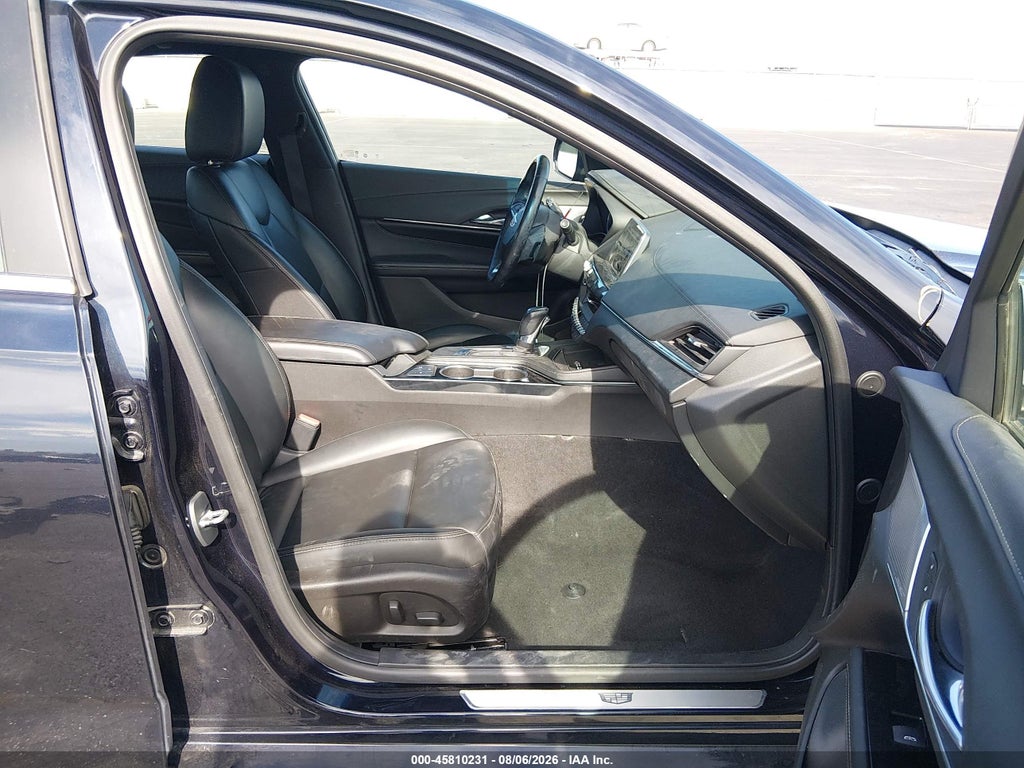 Cadillac CT4 2021