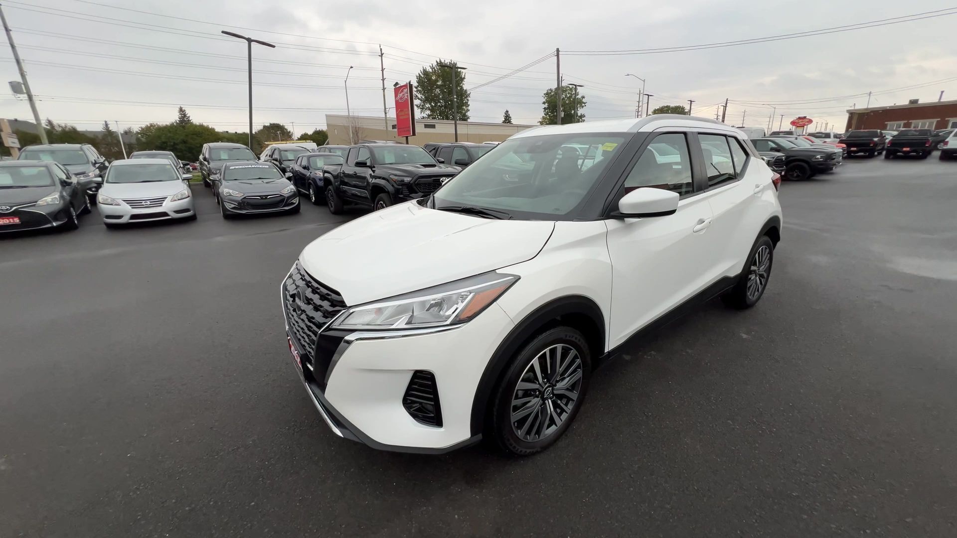Nissan Kicks 2023