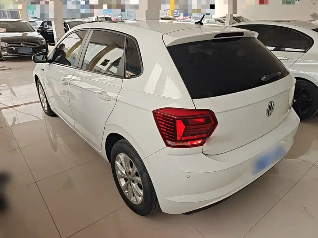Volkswagen Polo 2021