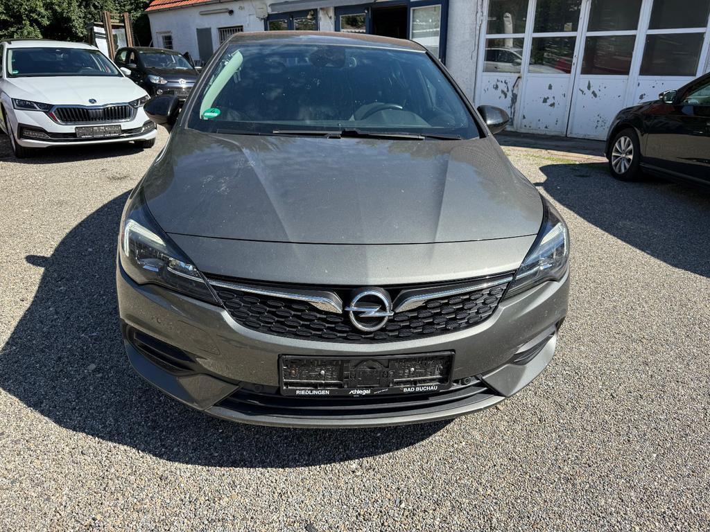 Opel Astra 2020