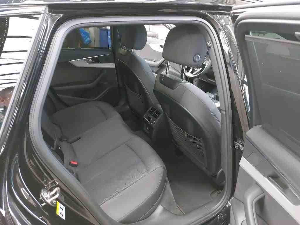 Audi A4 2022