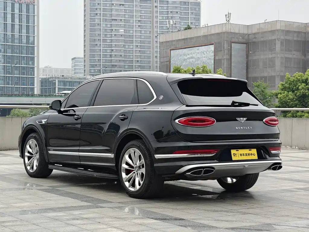 Bentley Bentayga 2023