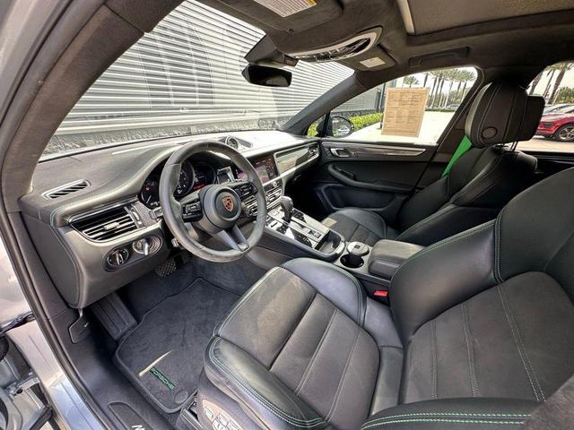 Porsche Macan 2023
