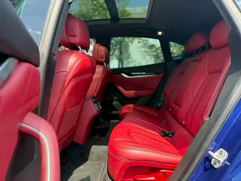Maserati Levante 2021