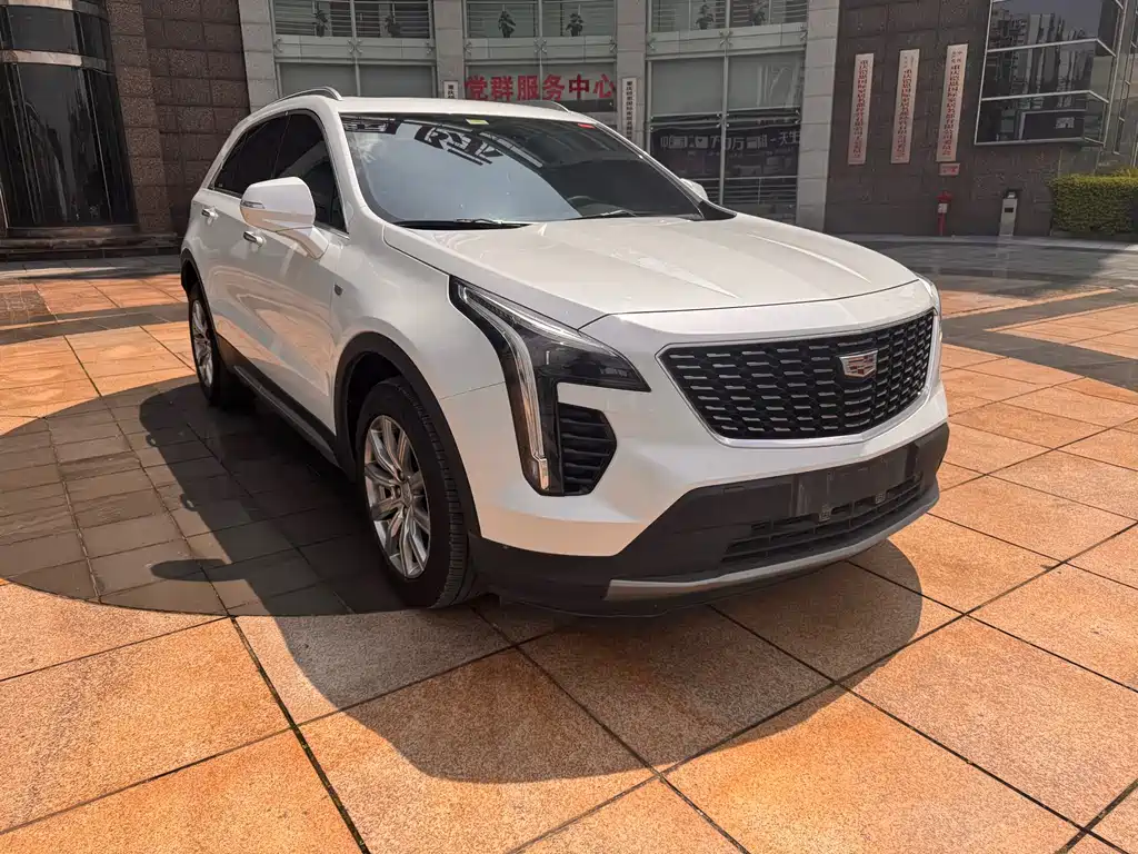 Cadillac XT4 2021