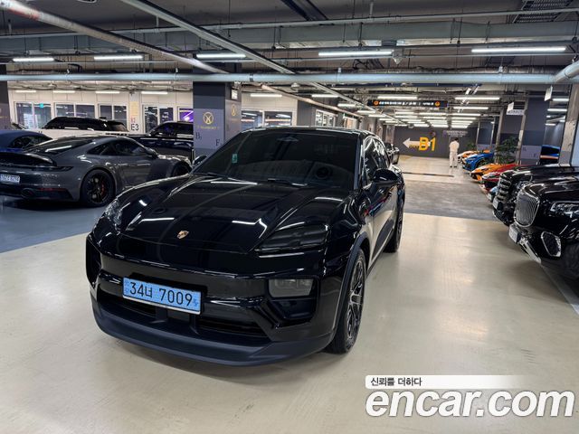 Porsche Macan 2025