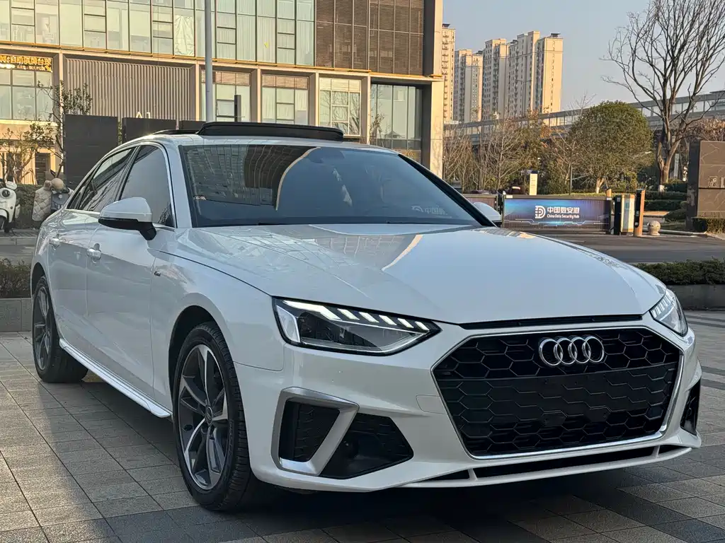 Audi A4 2022
