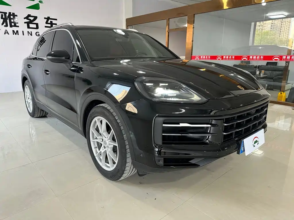 Porsche Cayenne 2023