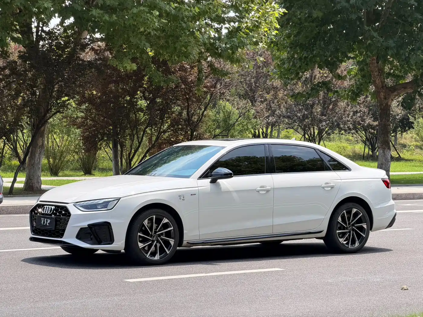 Audi A4 2023