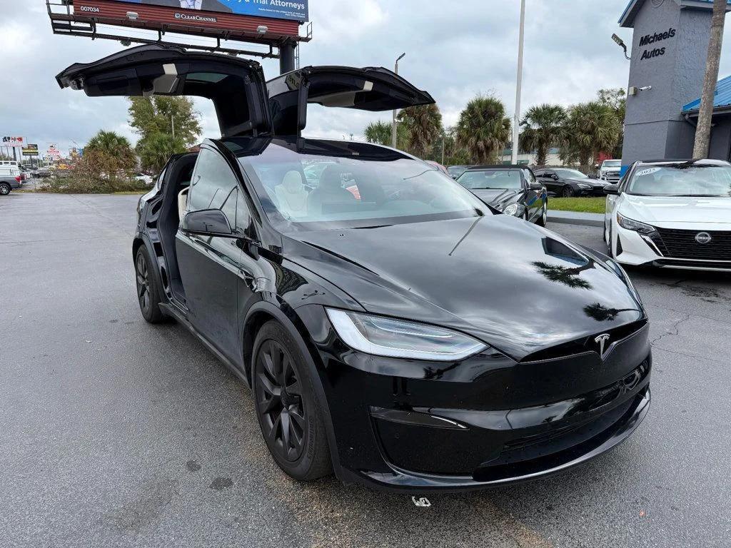 Tesla Model X 2023