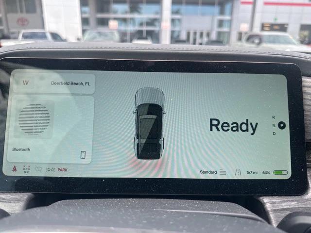 Rivian R1S 2026