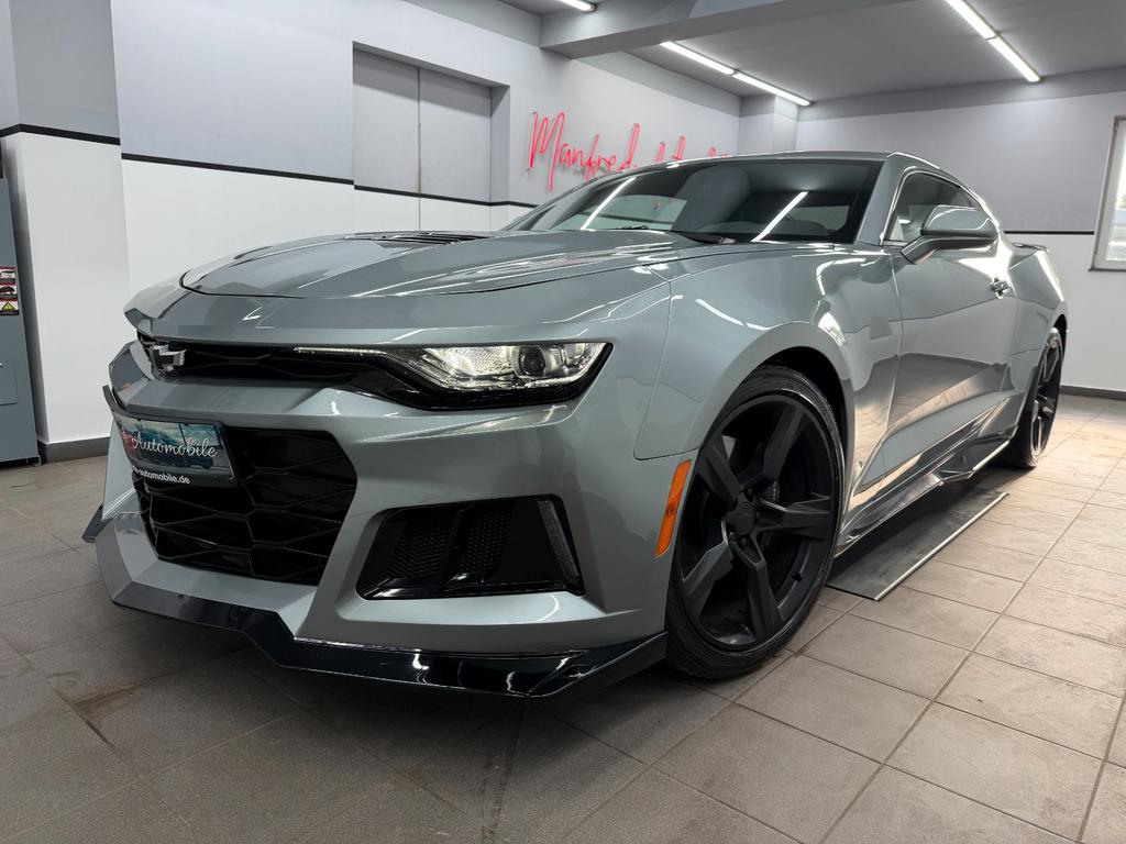 Chevrolet Camaro 2024