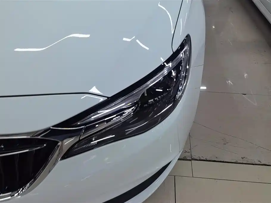 Buick Excelle 2021