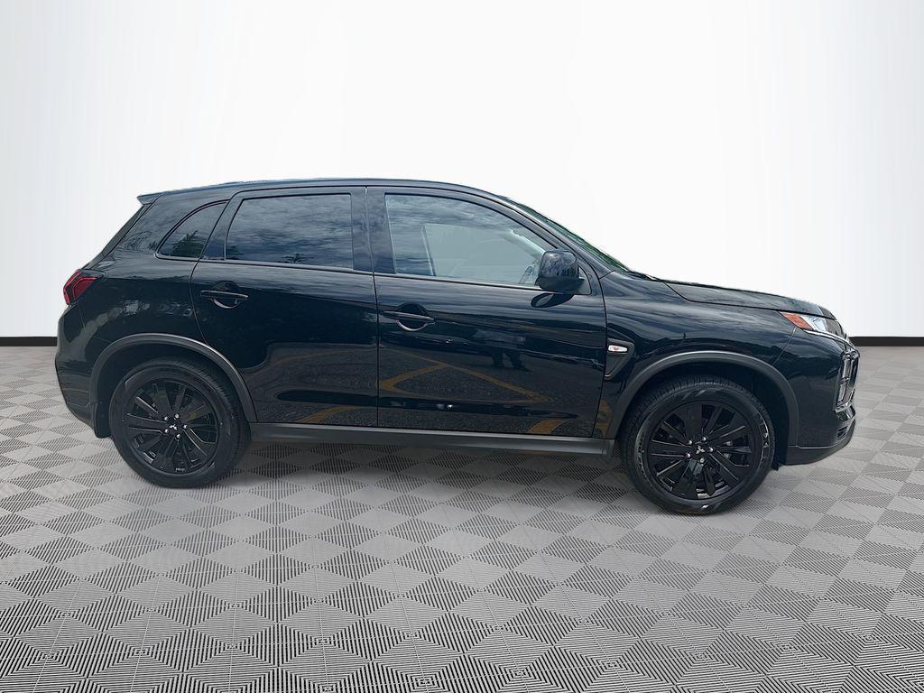 Mitsubishi Outlander Sport 2026