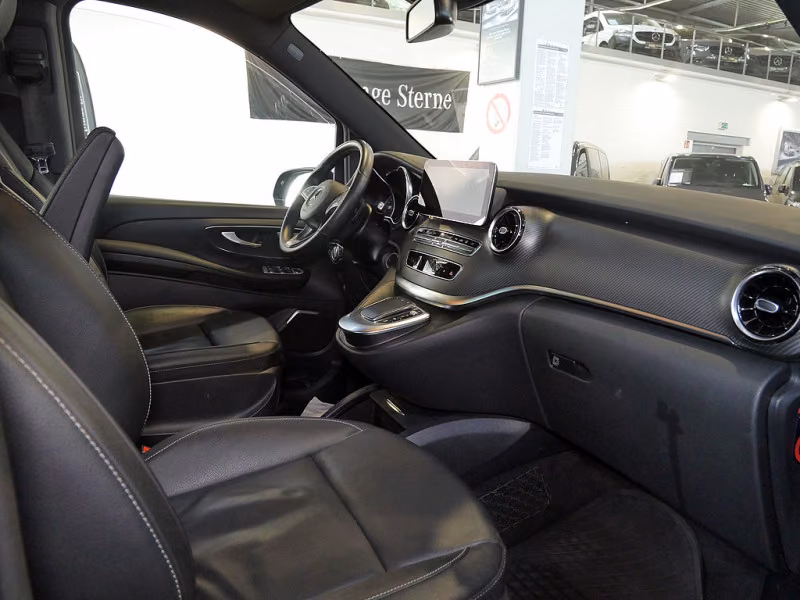 Mercedes-Benz V 300 2022
