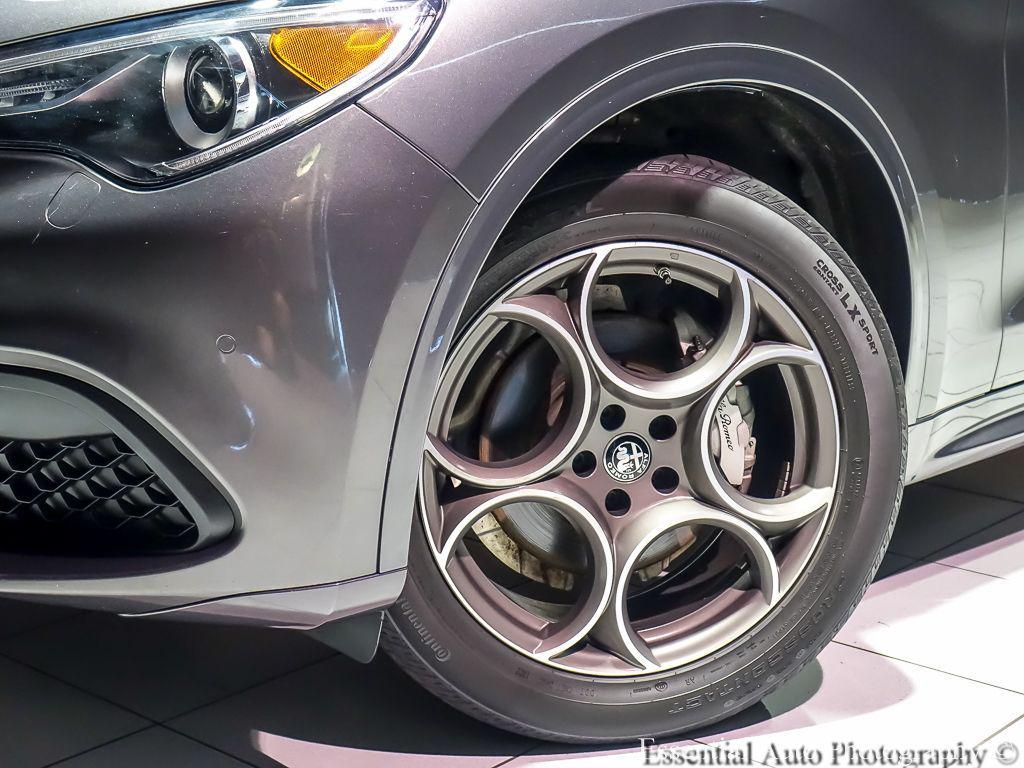 Alfa Romeo Stelvio 2023