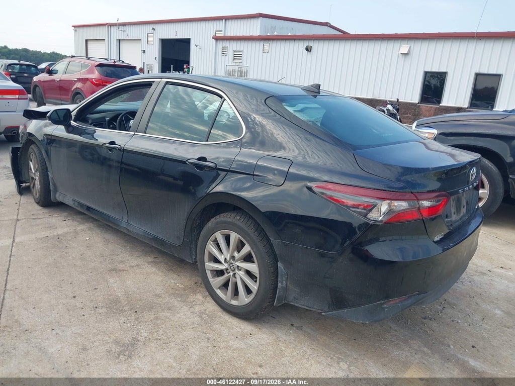 Toyota Camry 2024