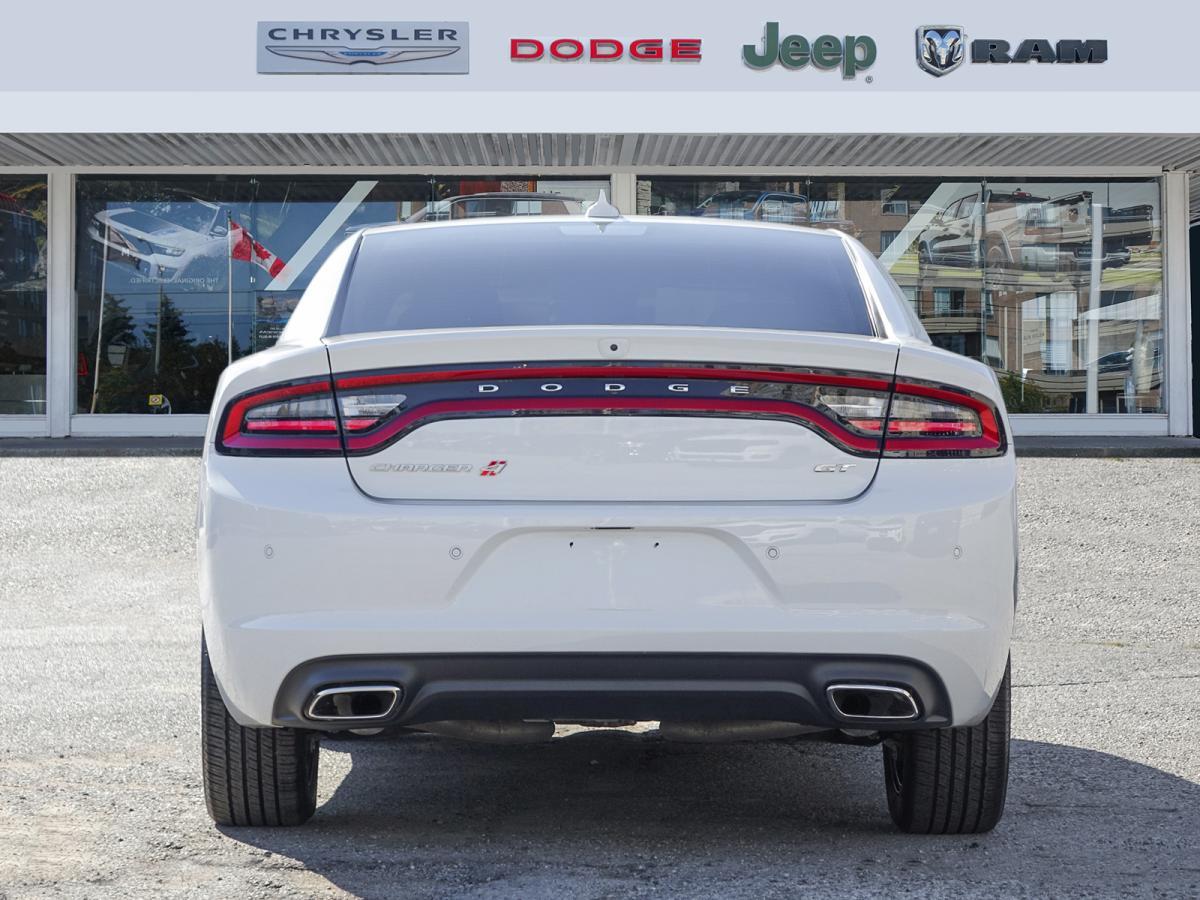 Dodge Charger 2022