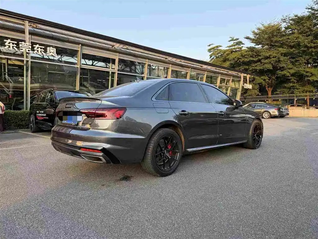 Audi A4 2020
