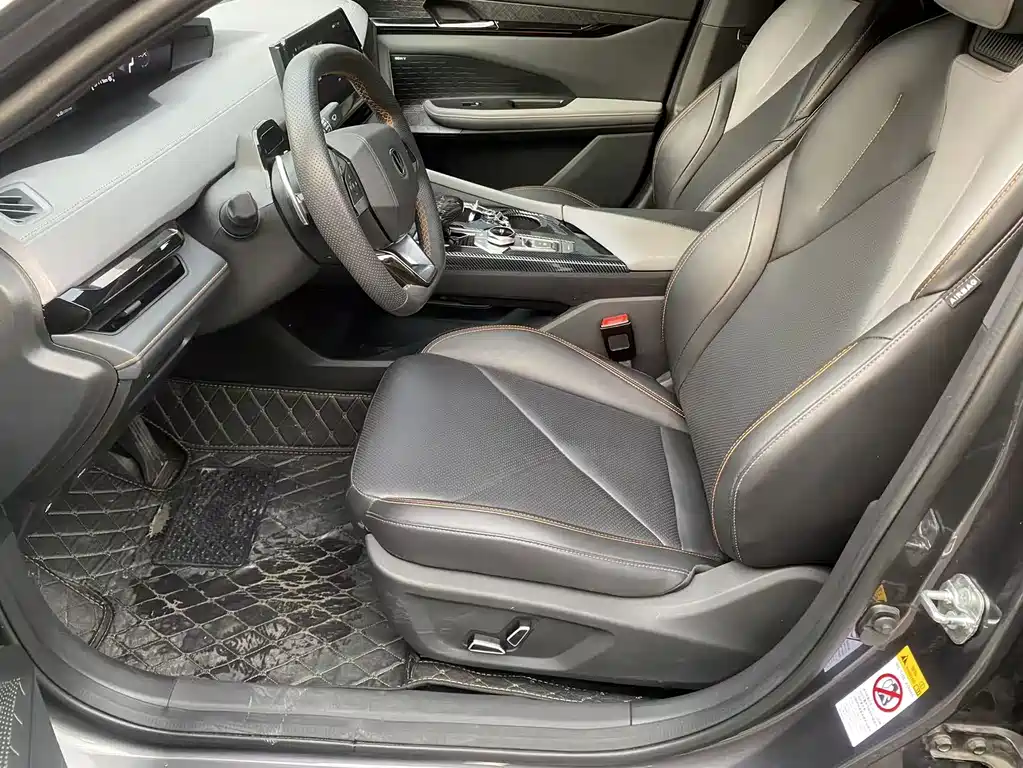 Changan UNI-V 2022