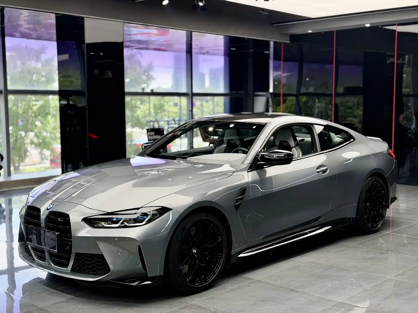 BMW M4 2023